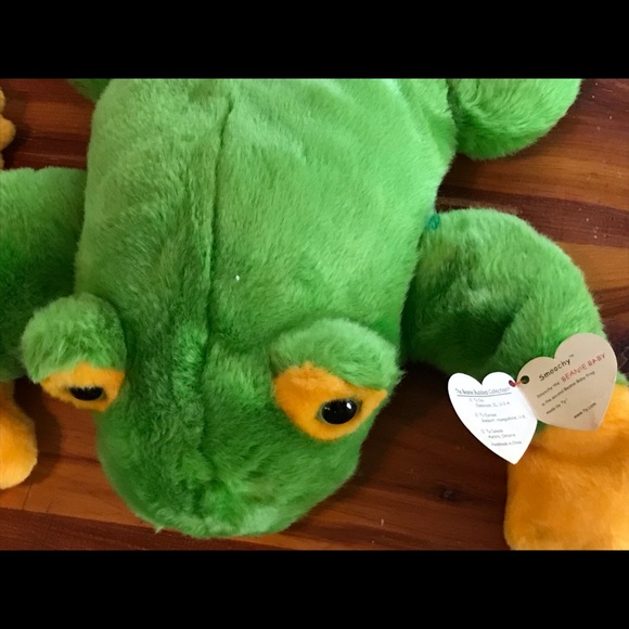 ty original beanie babies. “Smoochy”. 1 DOB Oct. 1, 1997. - Picture 3 of 8